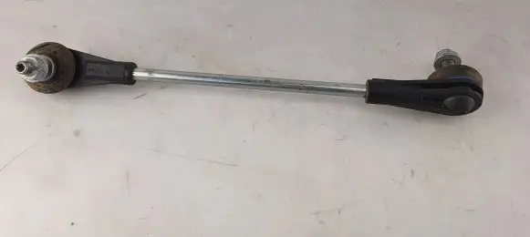 BMW 2 F22 F23 Front anti-roll bar/stabilizer link 31306792211