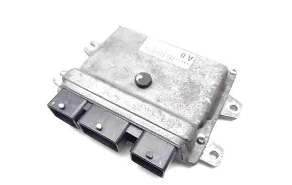 Nissan Qashqai Engine control unit/module MEC93-390