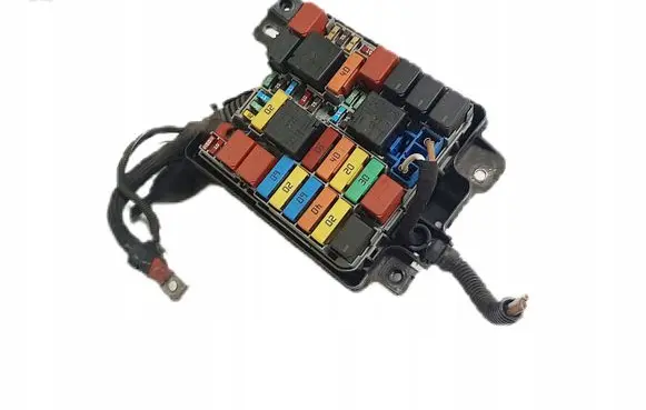 Alfa Romeo Giulia Fuse module 51867698