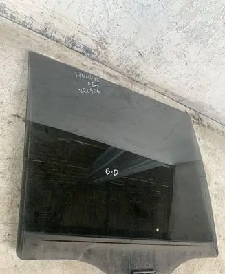 Hyundai Santa Fe Rear door window glass