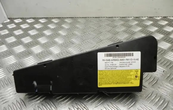 Ford Focus Side airbag AM51R611D10AE M4499