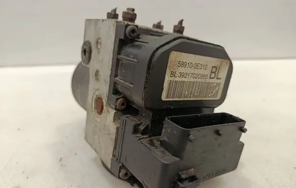 KIA Sorento ABS Pump 589103E310 39217020880