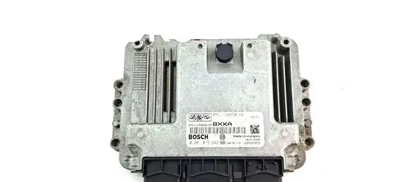 Ford Focus Engine control unit/module 8M5112A650XA 0281015242