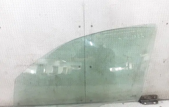 Mazda 2 Front door window glass four-door