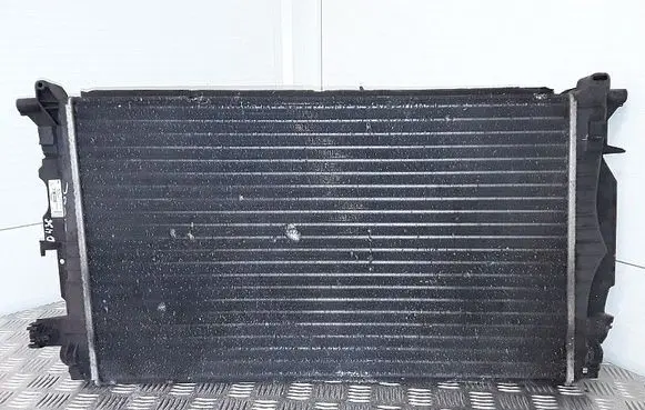 Coolant radiator