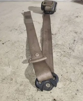 Rear seatbelt