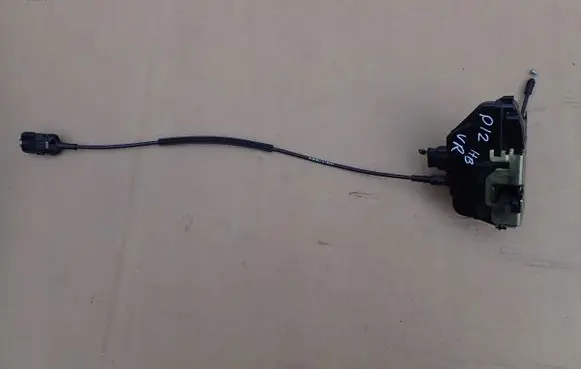 Nissan Primera Tailgate/trunk/boot lock/catch/latch 