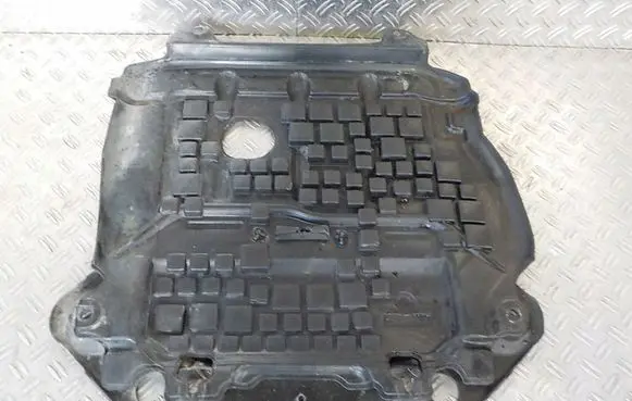 Jeep Grand Cherokee Engine splash shield/under tray 68191341AB