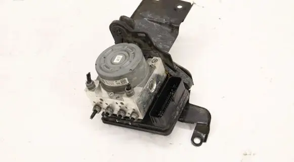 Skoda Superb B8 (3V) Master brake cylinder 3Q0907379AB