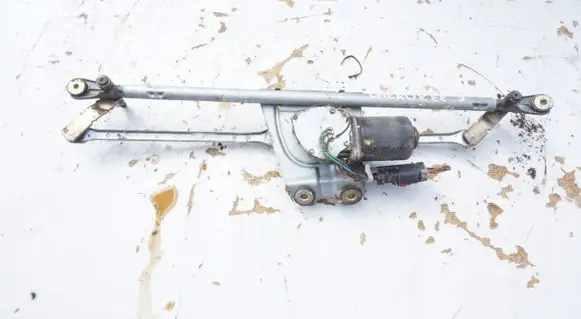 Jeep Cherokee Front wiper linkage and motor