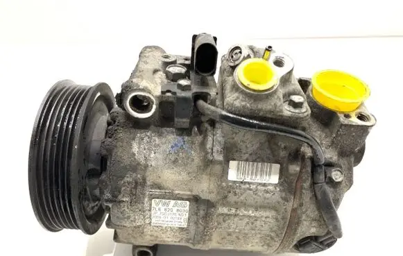 Volkswagen Touareg I Air conditioning (A/C) compressor (pump) 7L6820803Q