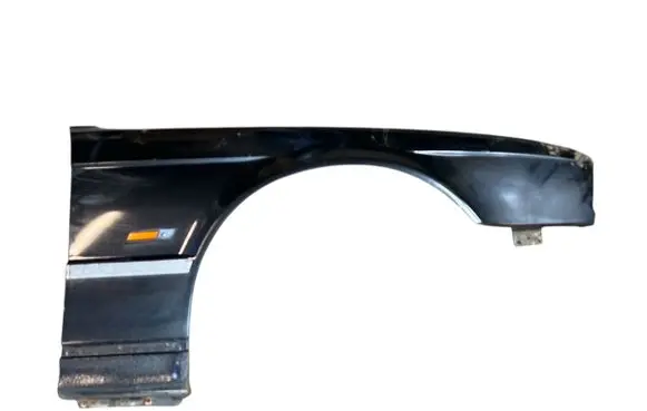 BMW 5 E34 Fender