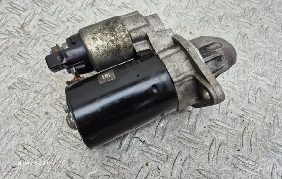 BMW 5 GT F07 Starter motor 0001107527