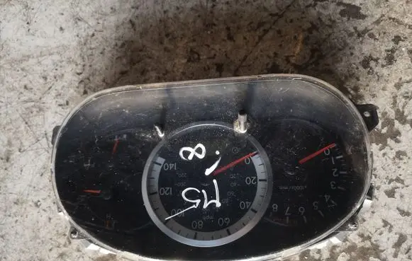 Mazda 5 Speedometer (instrument cluster) C23555430