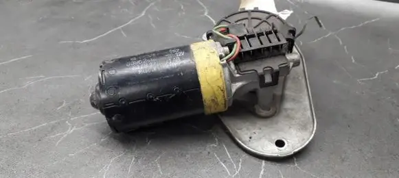 Ford Fiesta Rear window wiper motor 83FB17B571AB