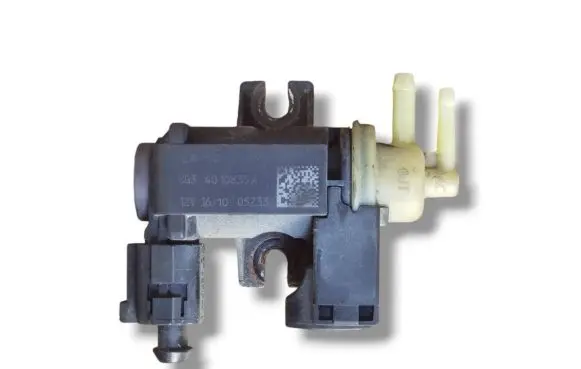 Audi A4 S4 B8 8K Turbo solenoid valve 8K0906627