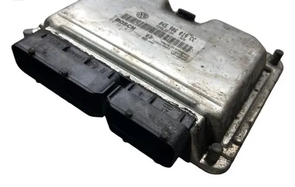 Skoda Roomster (5J) Engine control unit/module 045906019CC 1039S16453 0281012750