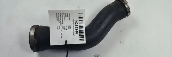 Audi A8 S8 D4 4H Air intake hose/pipe 