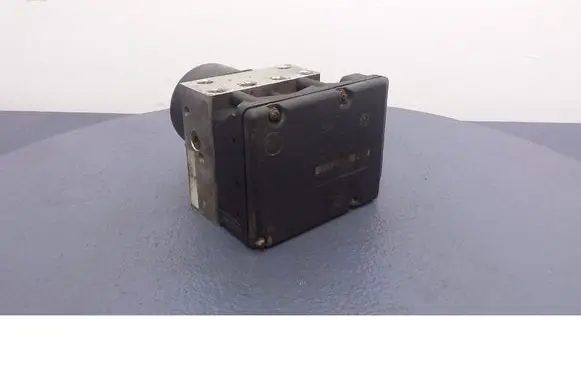 Volkswagen Polo III 6N 6N2 6NF ABS Pump 3A0907379