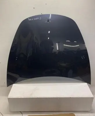 Tesla Model 3 Engine bonnet/hood