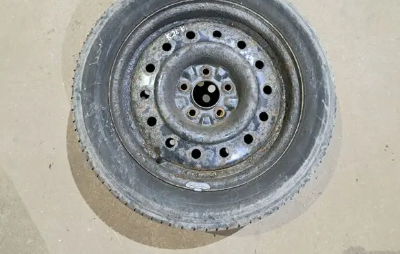 Honda Civic R16 steel rim 