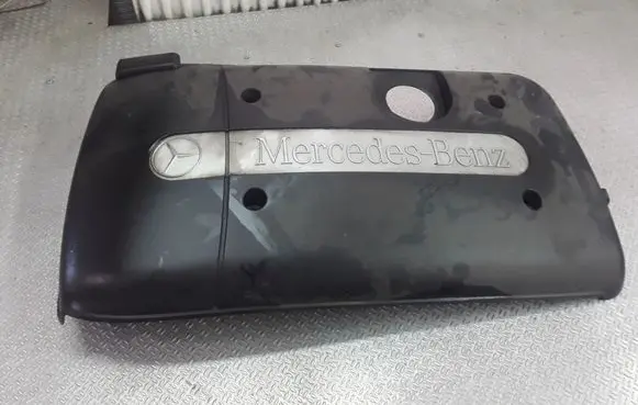 Mercedes-Benz C W203 Engine cover (trim)