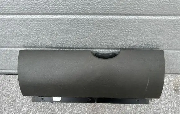 Nissan Navara Glove box lid/cover 68210EB30B