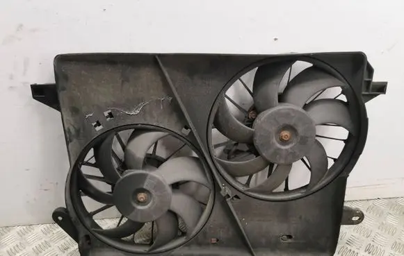 Chrysler 300 - 300C Electric radiator cooling fan 04598001AH 24041556