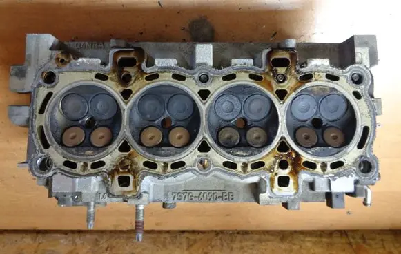 Ford Mondeo MK IV Engine head 7S7G6090BB