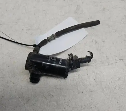 Volvo S70 V70 V70 XC Windscreen/windshield washer pump 9169611