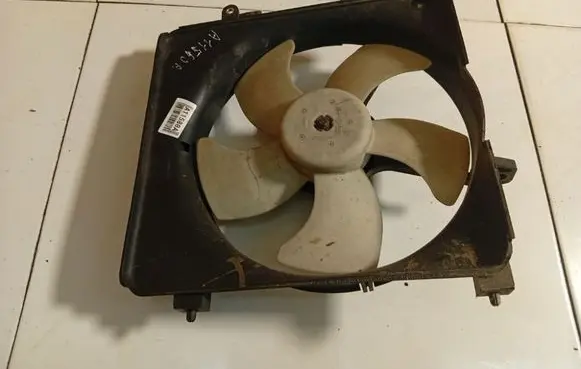 Honda Jazz Radiator cooling fan shroud 8219300