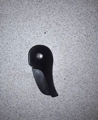 BMW 3 E46 Engine bonnet (hood) release handle 8223164
