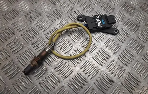 Mercedes-Benz Vito Viano W447 Lambda probe sensor A0009050117