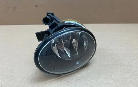 Volkswagen Tiguan Front fog light 5K0941700
