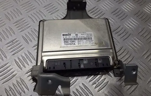 Toyota Yaris Engine control unit/module ECU 89661-52891