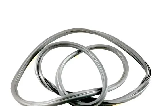 Hyundai Tucson TL Trunk rubber seal (body) 