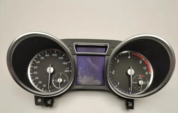 Mercedes-Benz ML W166 Speedometer (instrument cluster) A1669007610