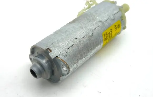 Bentley Flying Spur Seat adjustment motor 0147B00318 179331003 9451620