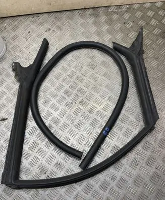 Audi A7 S7 4G Rubber seal rear door 