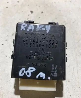 Toyota RAV 4 (XA30) Window wiper relay 8594042020 4230001000