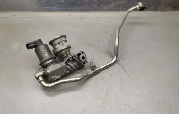 Volkswagen Sharan EGR valve 06A131351A 06A131501H
