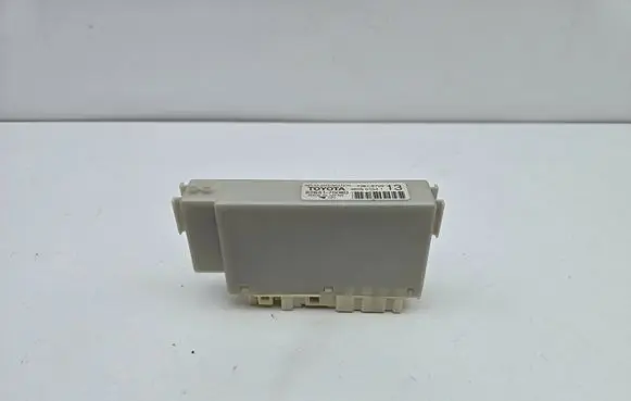 Toyota Prius (XW30) Other control units/modules 72818792 8264175080 460501541