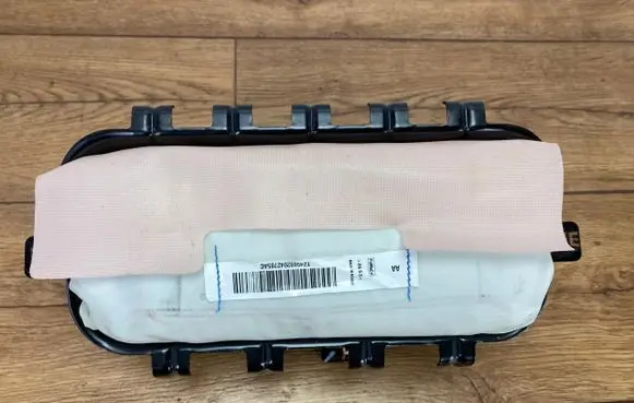 Ford Explorer VI Passenger airbag LB5B-S044A74-AG