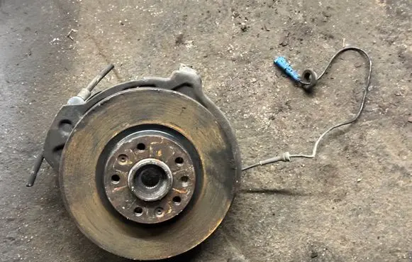 Peugeot 508 Front wheel hub