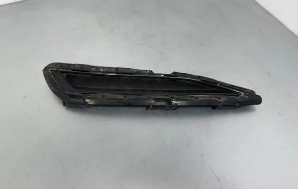 Audi Q7 4M Front bumper lower grill 4M0807157 4M0807749A