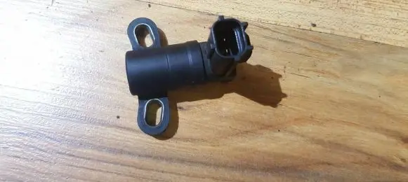 Ford Mondeo Mk III Crankshaft position sensor 1S7FGC315AD 1S7F-GC315-AD