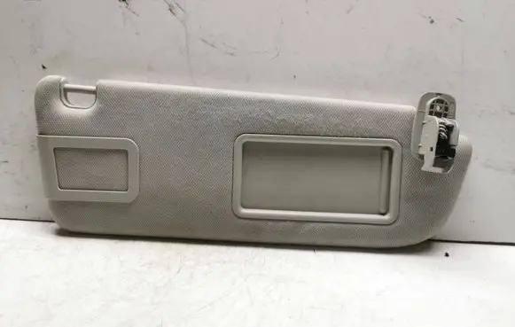 Sun visor