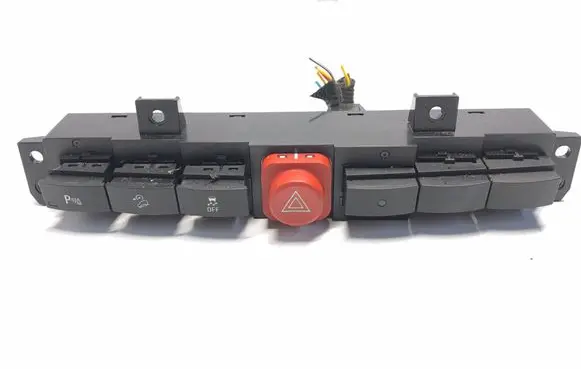 Opel Antara Hazard light switch 20898133 20898133130629 K969