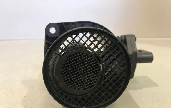 Audi A4 S4 B6 8E 8H Mass air flow meter 0281002461