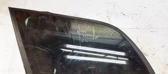 Volvo S40, V40 Rear side window